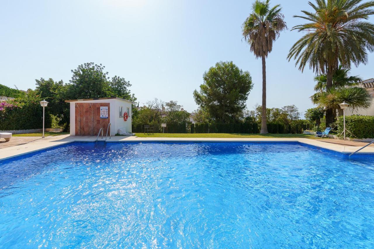 Malagasuite House Pool ฟูเอนฮิโรลา ภายนอก รูปภาพ